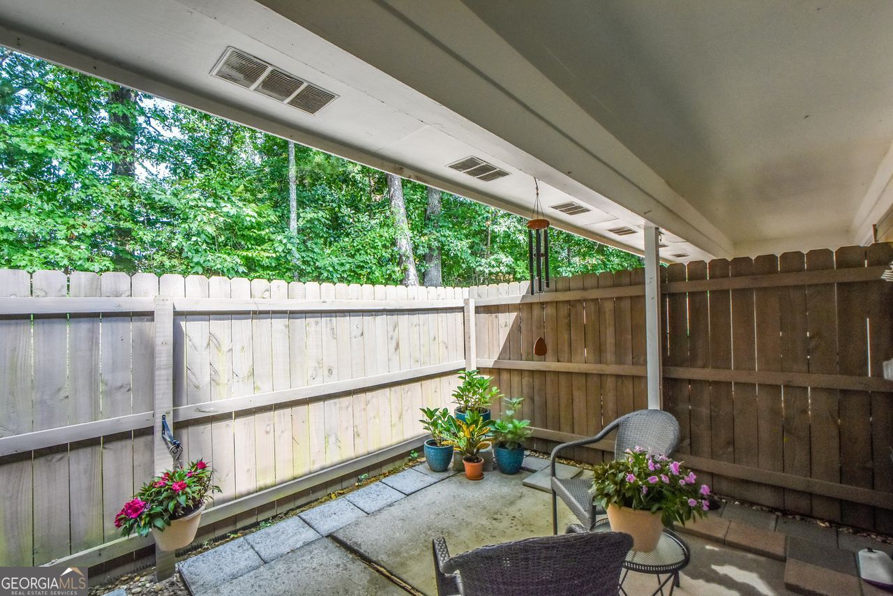 1119 Moorestown Circle Property Photo 32