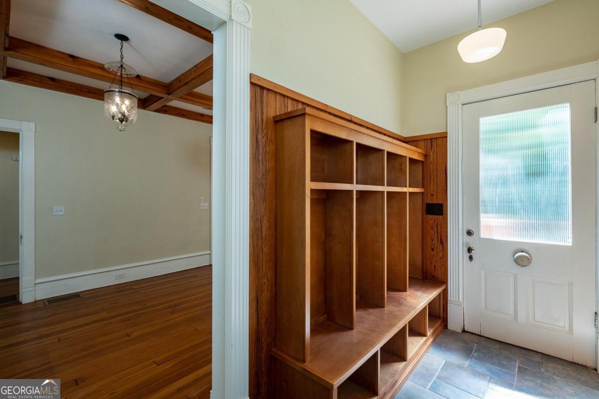 765 Woodland Avenue Se Property Photo 15