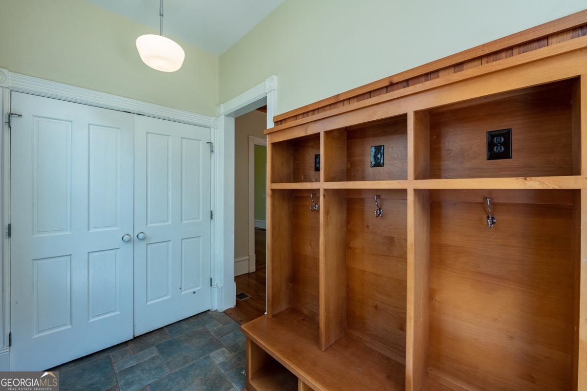 765 Woodland Avenue Se Property Photo 16