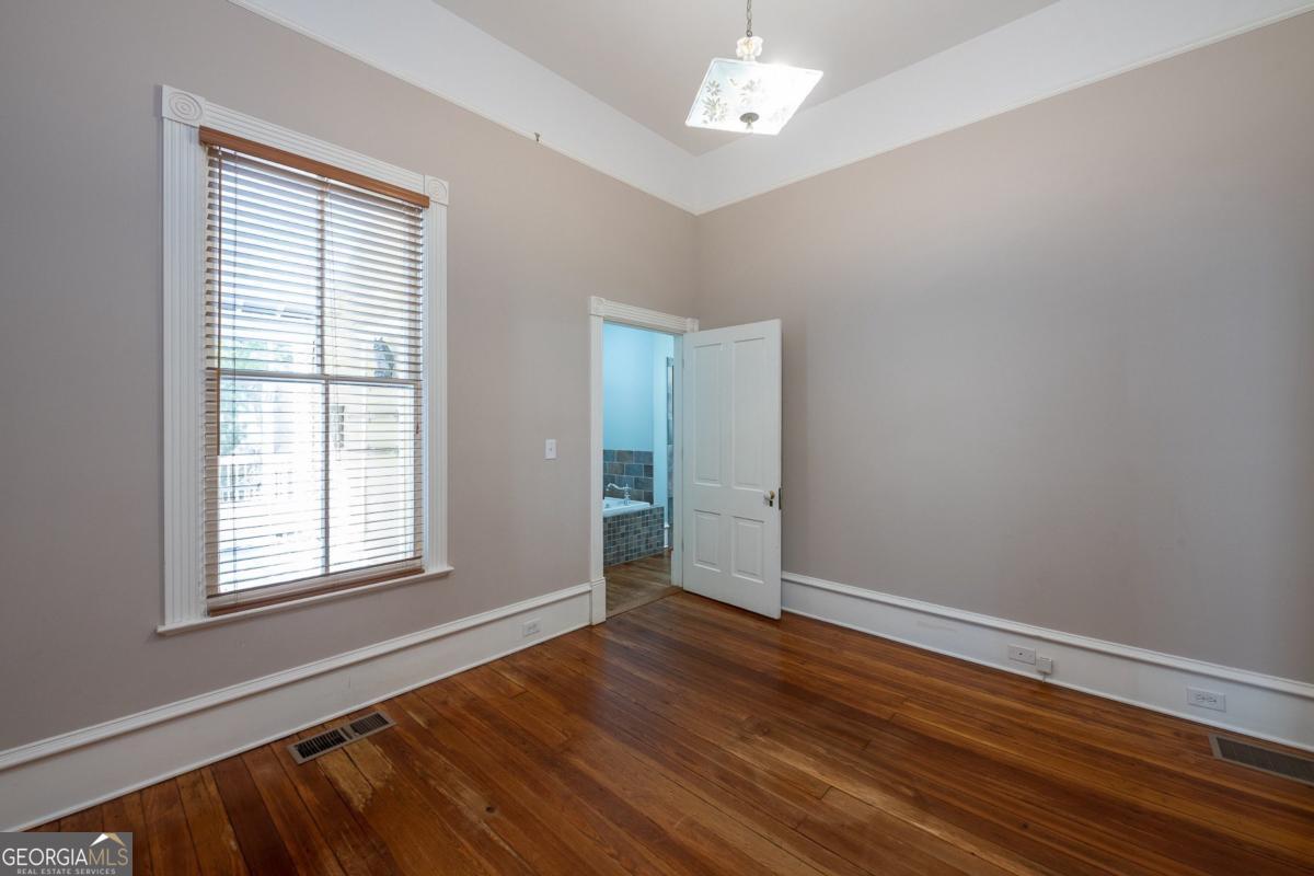 765 Woodland Avenue Se Property Photo 34