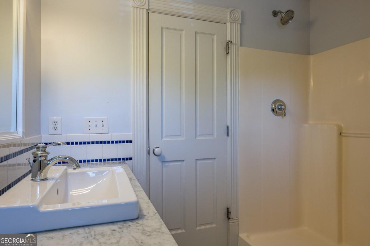 765 Woodland Avenue Se Property Photo 57