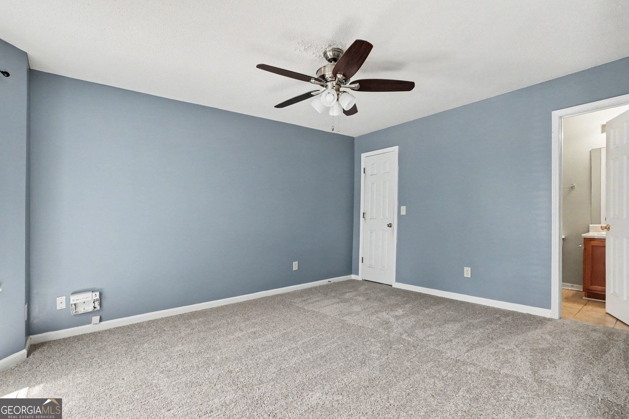 373 Kentwood Springs Drive Property Photo 15