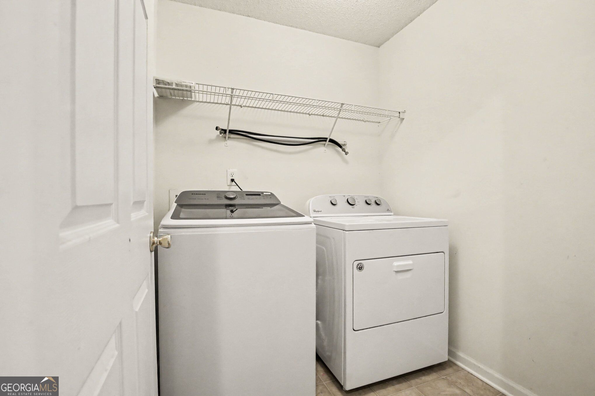 373 Kentwood Springs Drive Property Photo 26