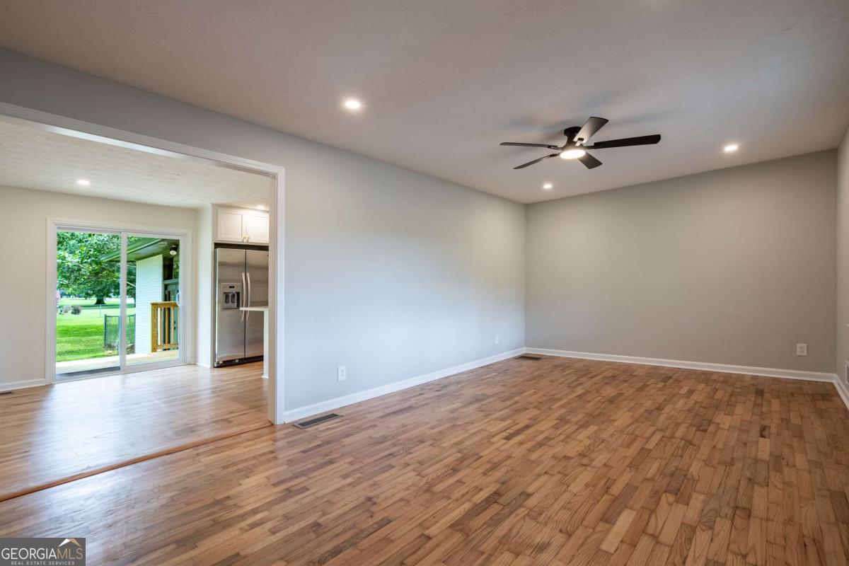 604 Mission Road Sw Property Photo 4