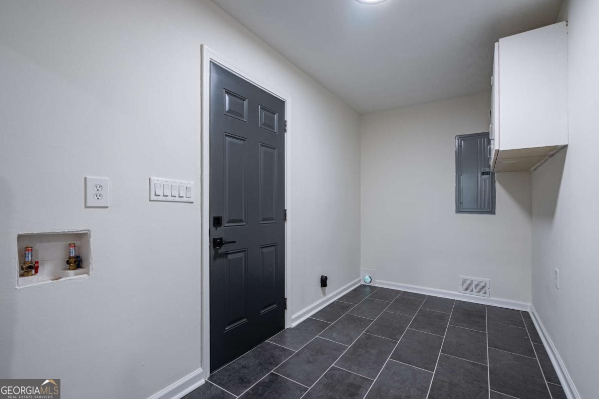 604 Mission Road Sw Property Photo 12