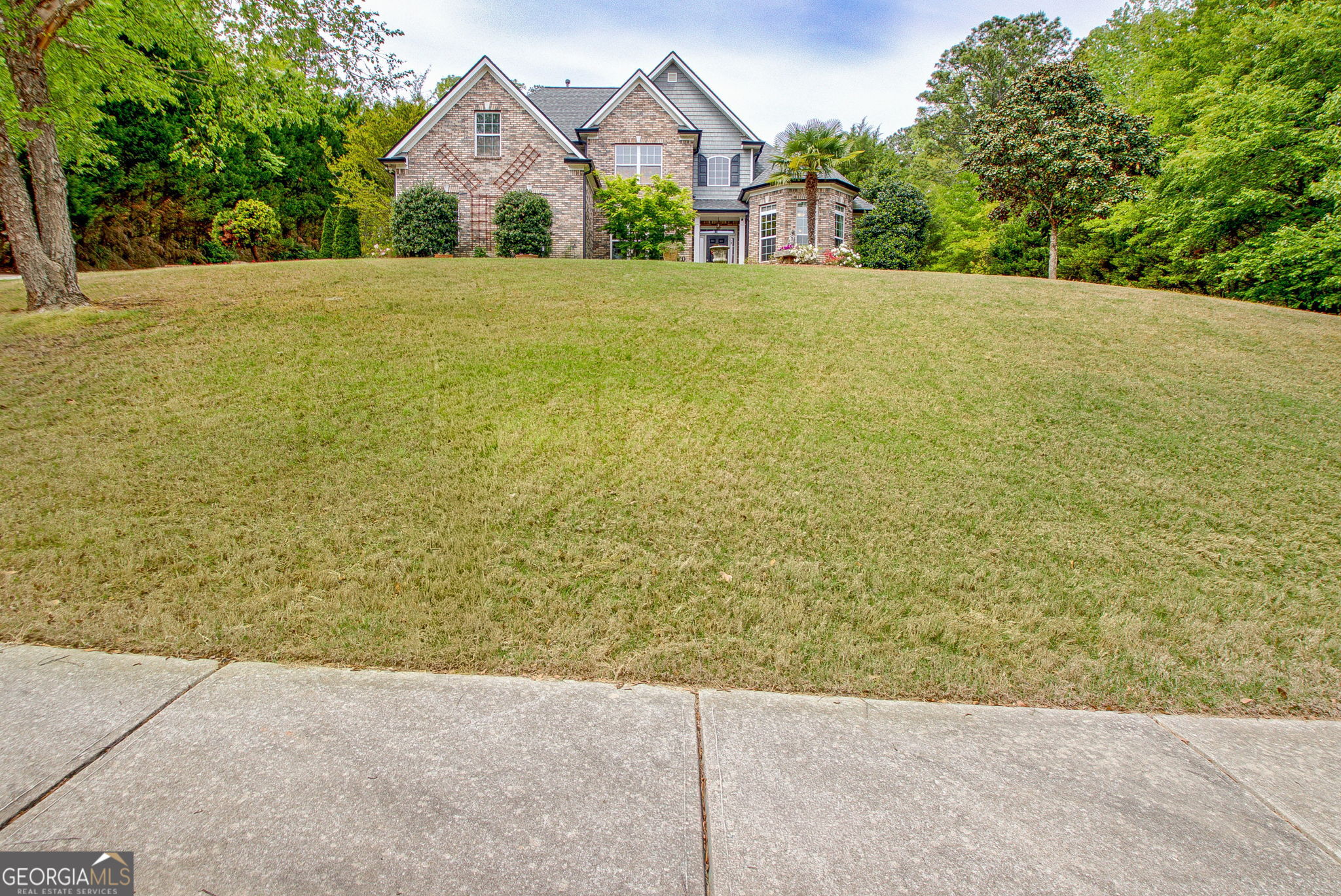 374 Persimmon Drive Property Photo 2