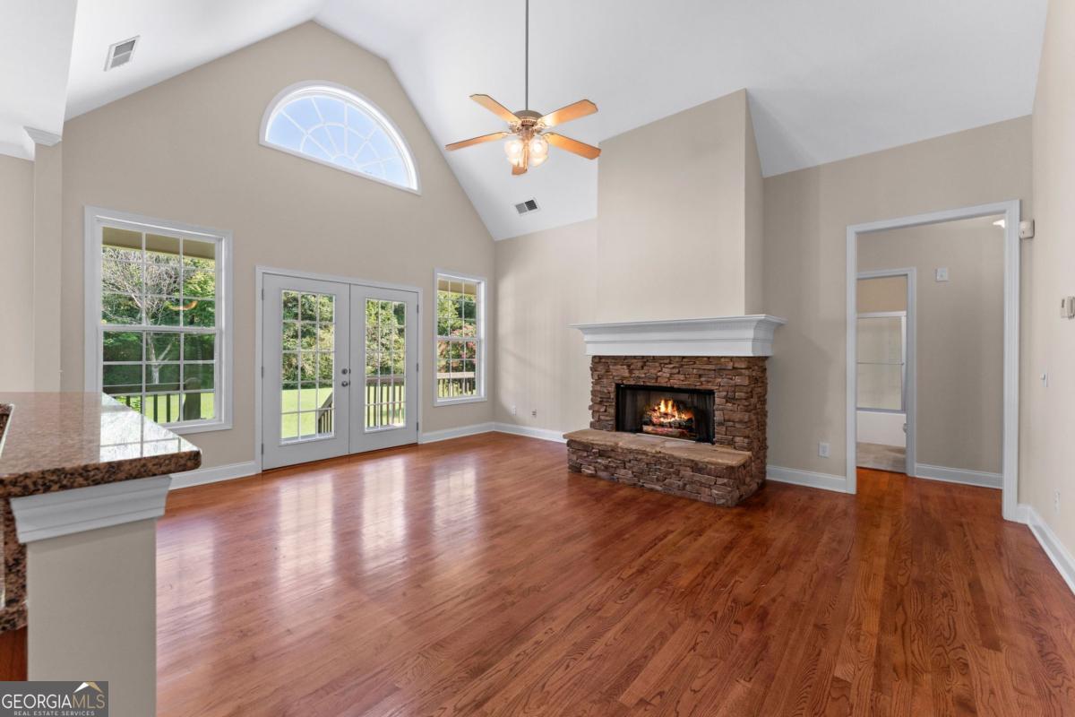 35 Applewood Lane Property Photo 12