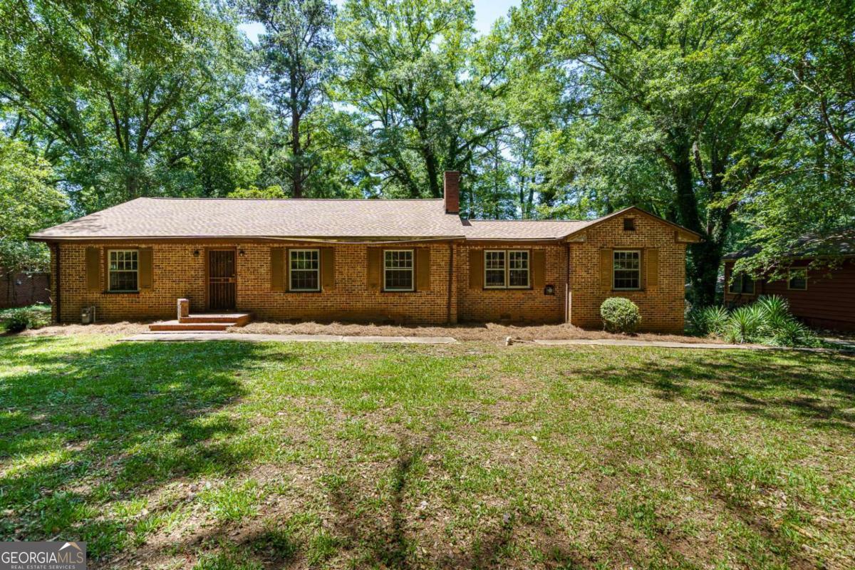 3240 Benjamin E Mays Drive SW Property Photo 1