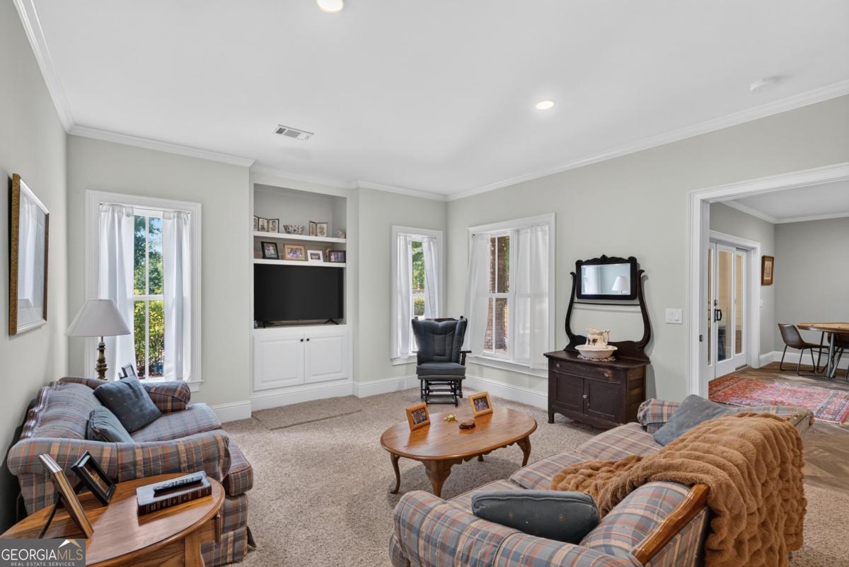 132 Country Lane Property Photo 34
