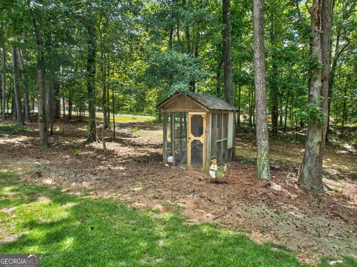 132 Country Lane Property Photo 43