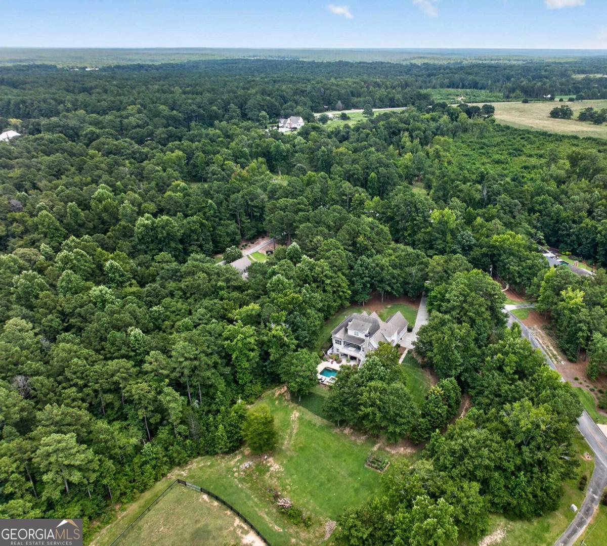 132 Country Lane Property Photo 49