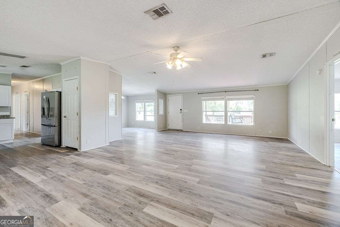 763 Bell Road Property Photo 10