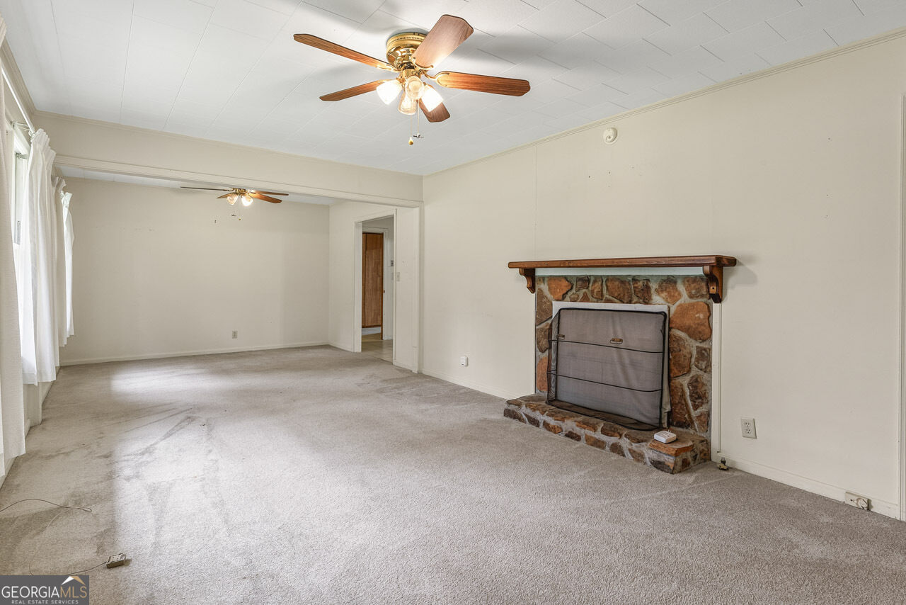 2069 Elmwood Circle Property Photo 13