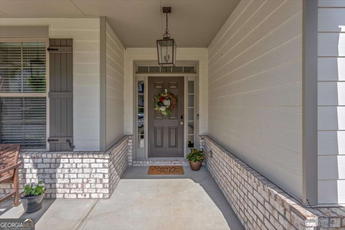 327 Carmichael Circle Property Photo 3