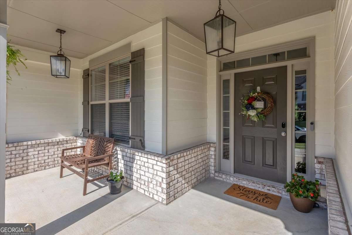 327 Carmichael Circle Property Photo 4
