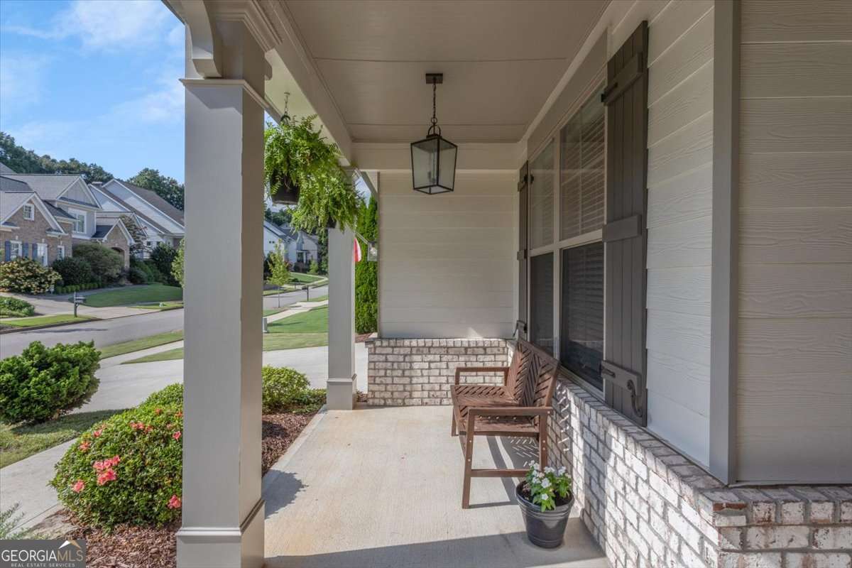 327 Carmichael Circle Property Photo 5