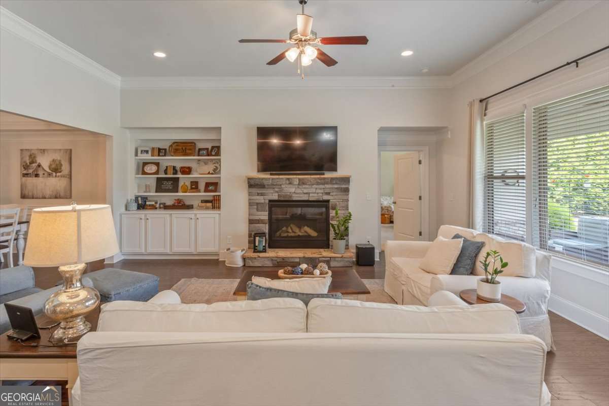 327 Carmichael Circle Property Photo 31