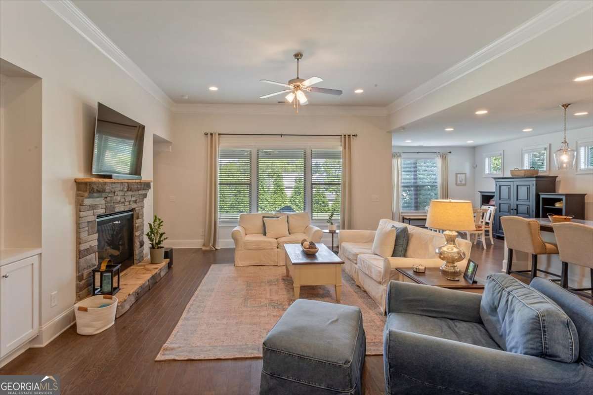 327 Carmichael Circle Property Photo 32