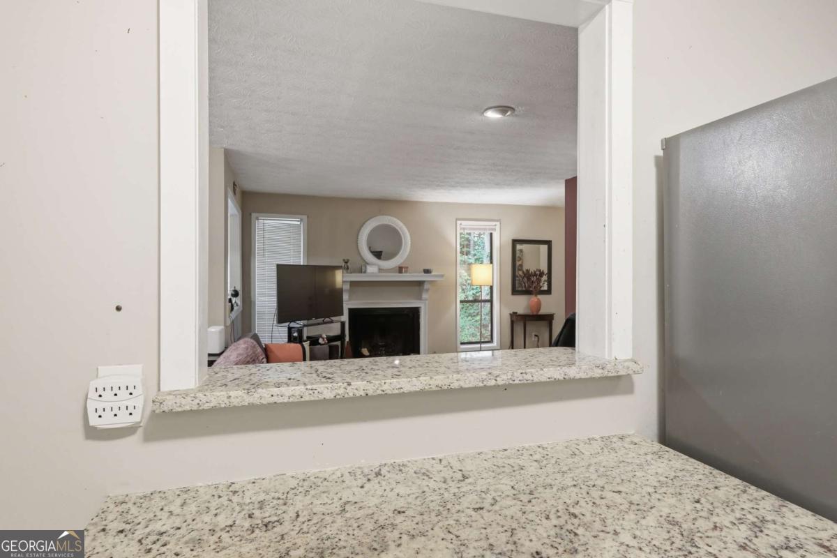 4012 Woodridge Way Property Photo 22