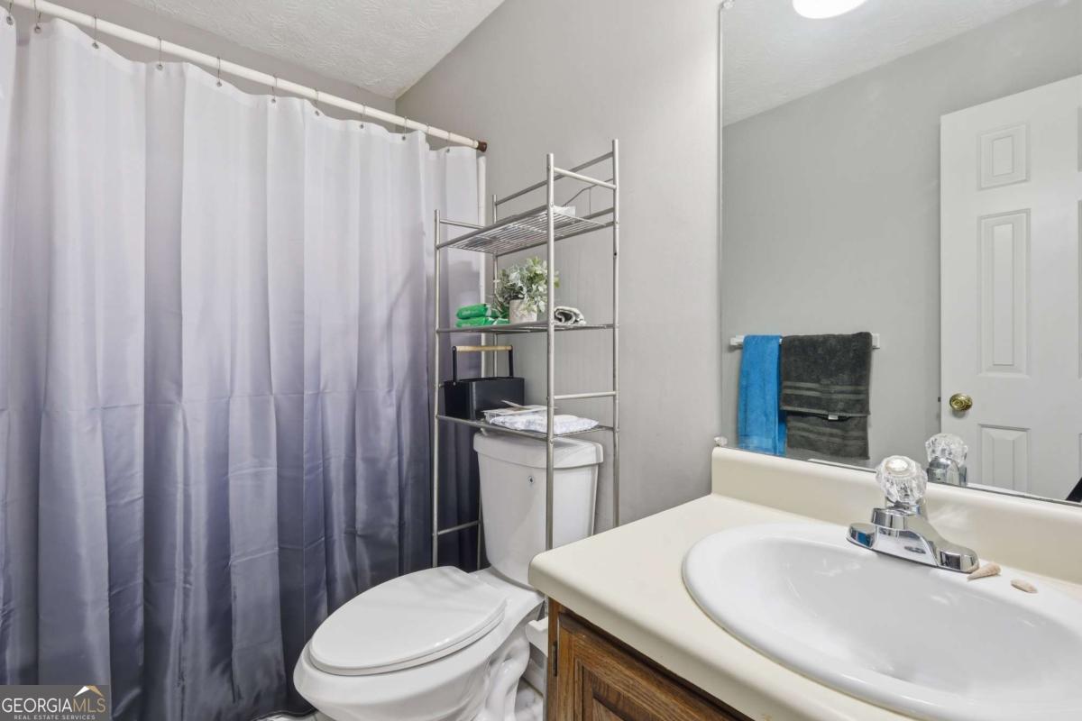 4012 Woodridge Way Property Photo 26