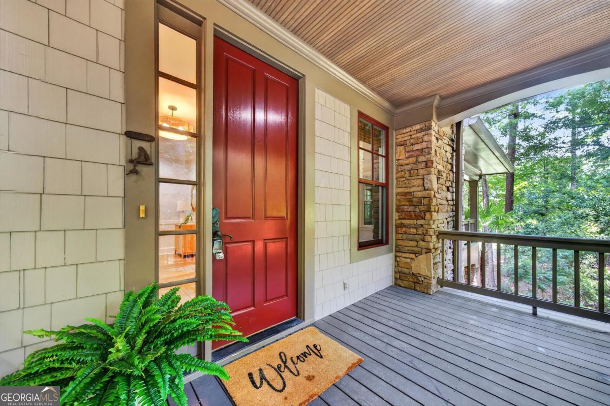 1091 Lockets Trail Property Photo 6