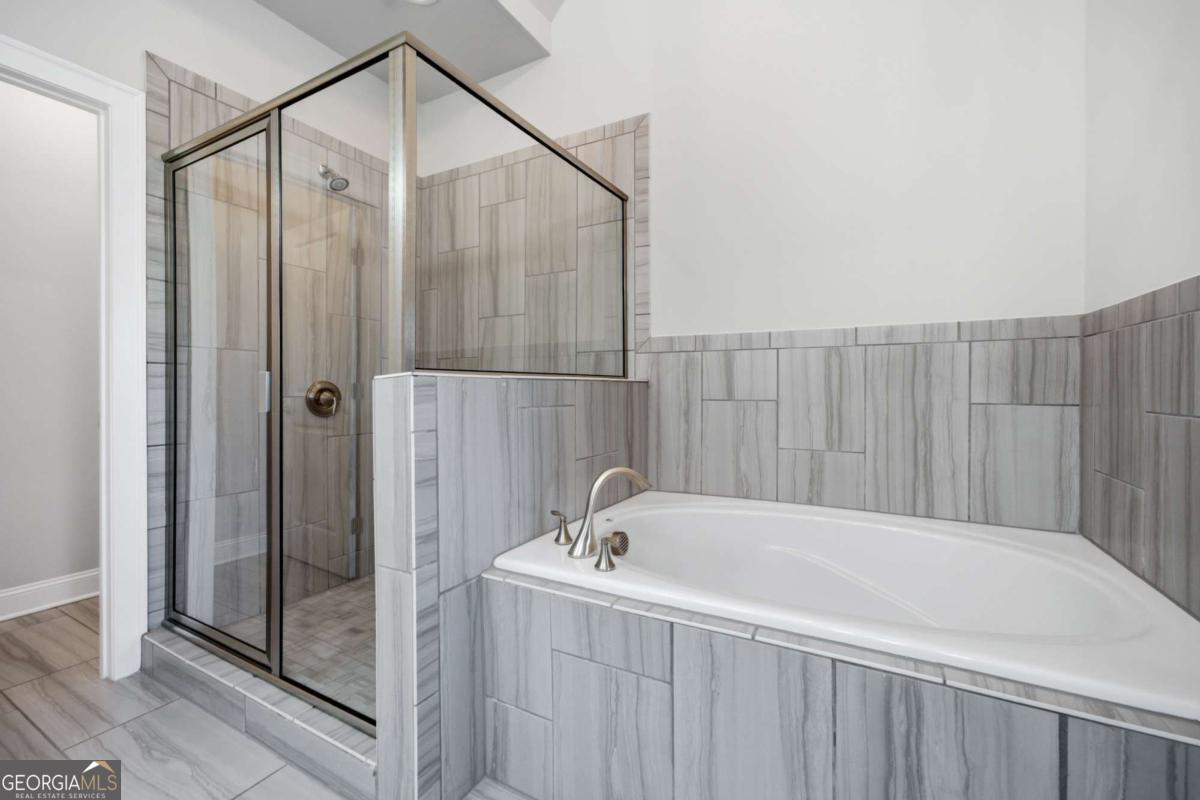 3647 Atherton Park Court Property Photo 25