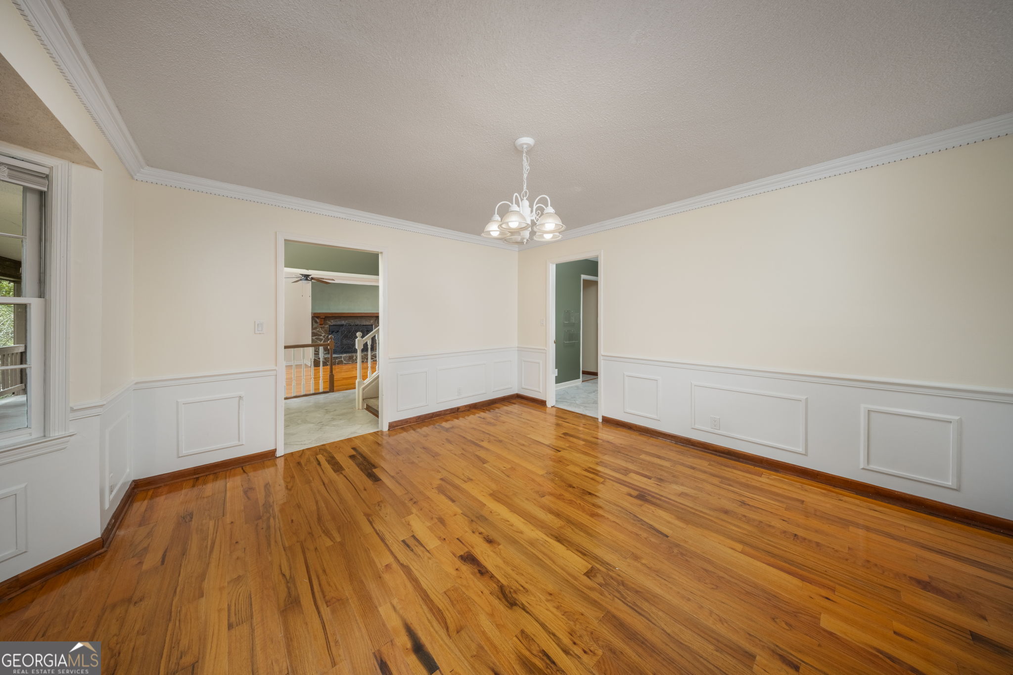 6376 Mansion Drive Property Photo 12