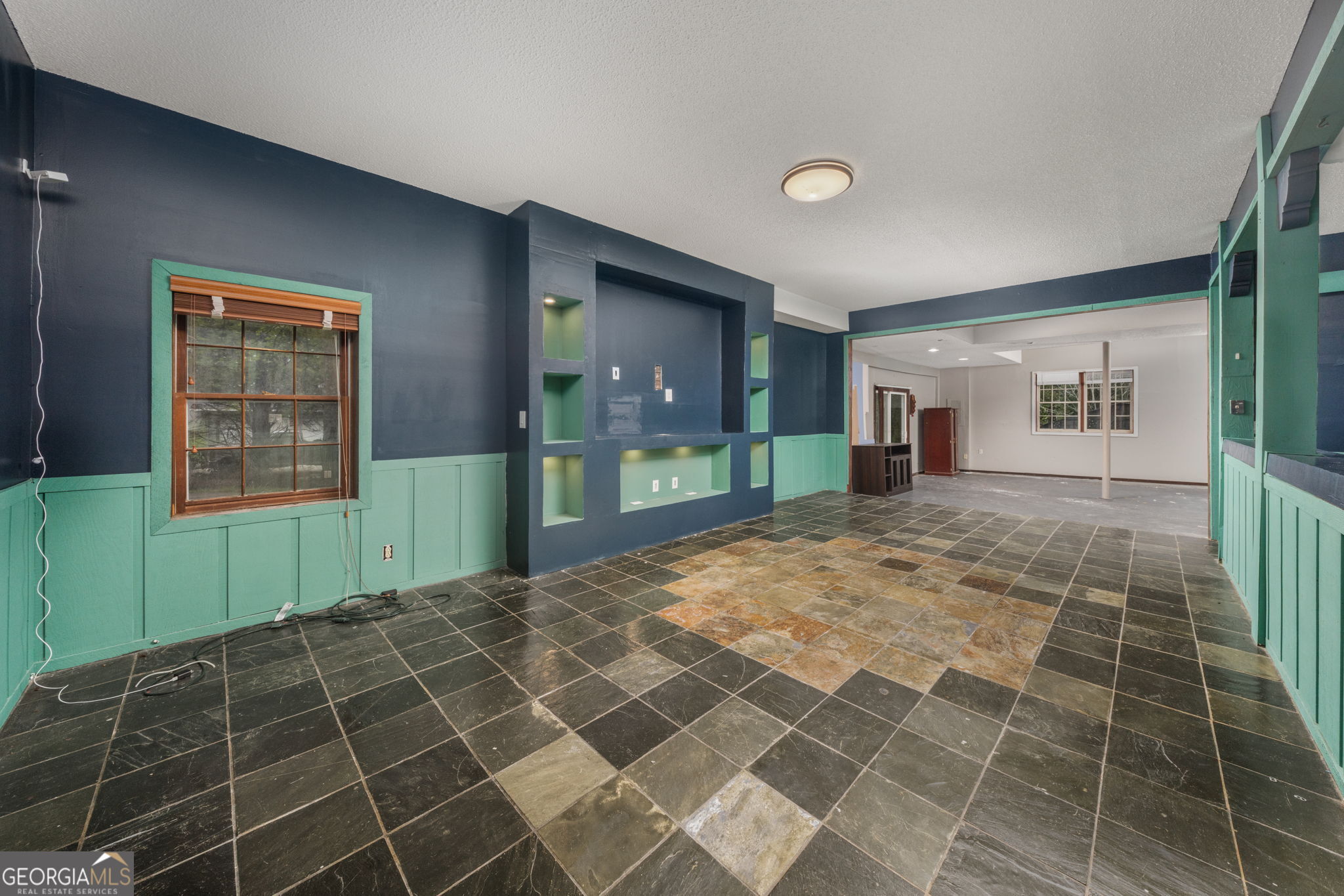 6376 Mansion Drive Property Photo 22