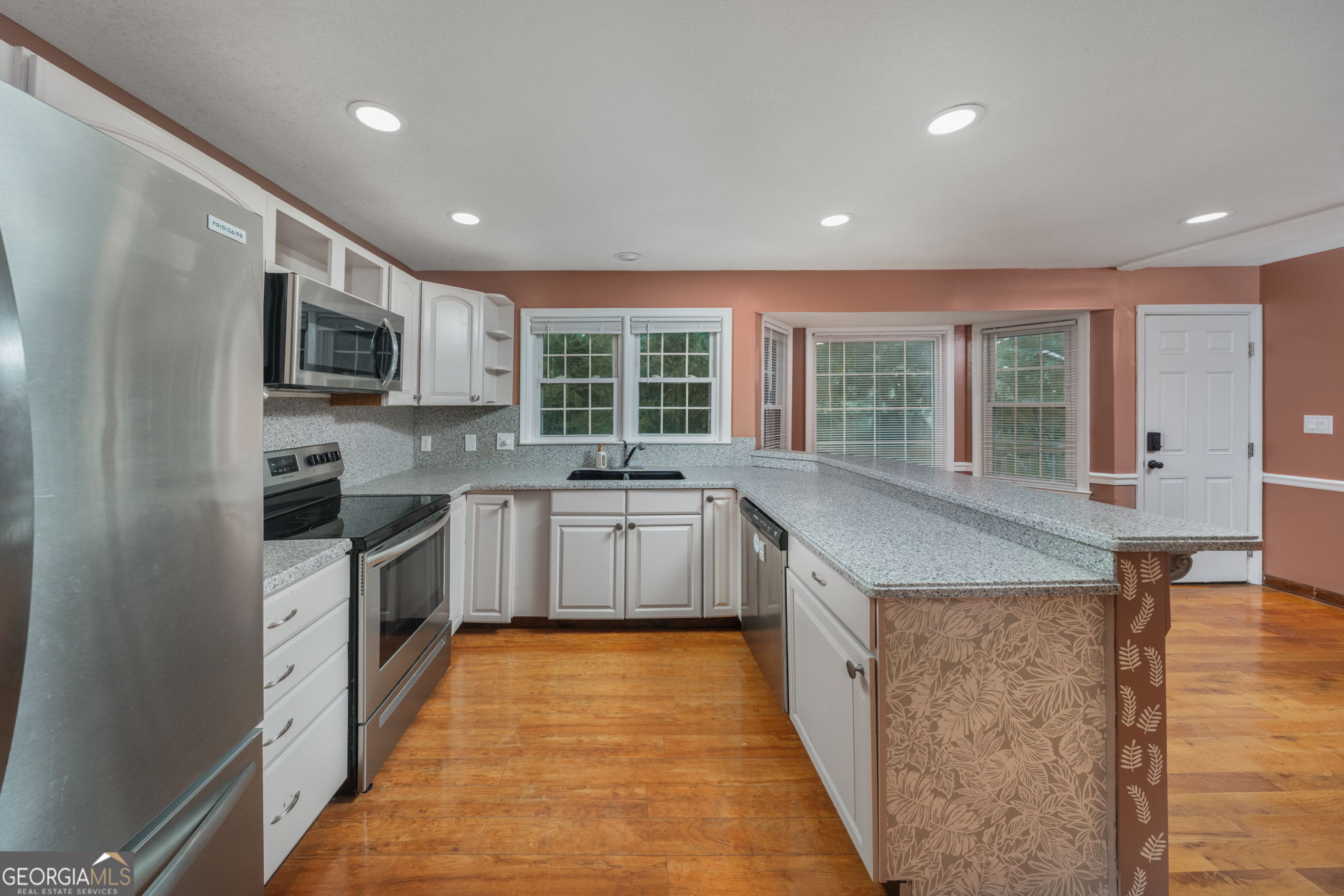 6376 Mansion Drive Property Photo 29