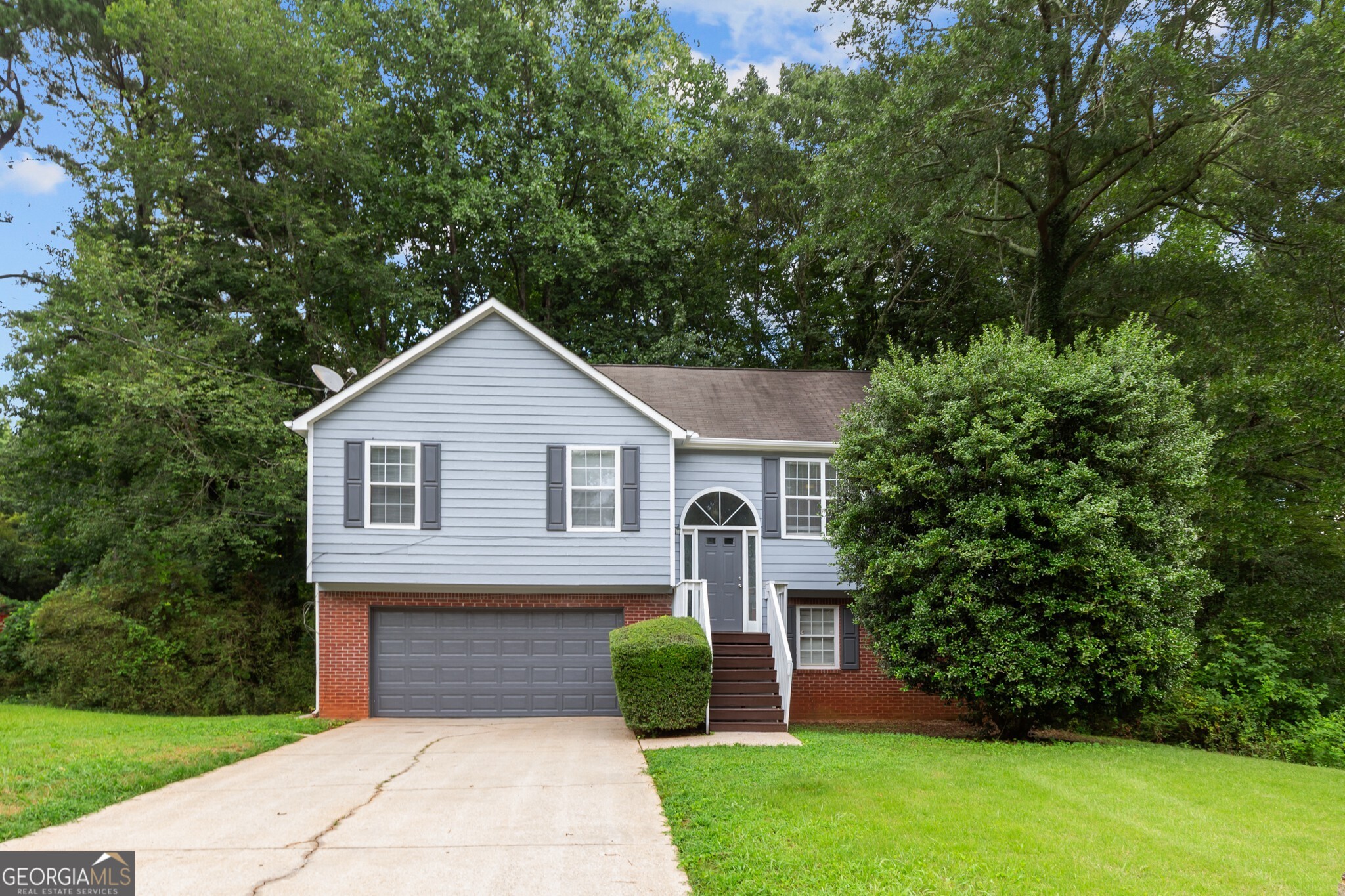 2262 Cobb Creek Drive Property Photo 1