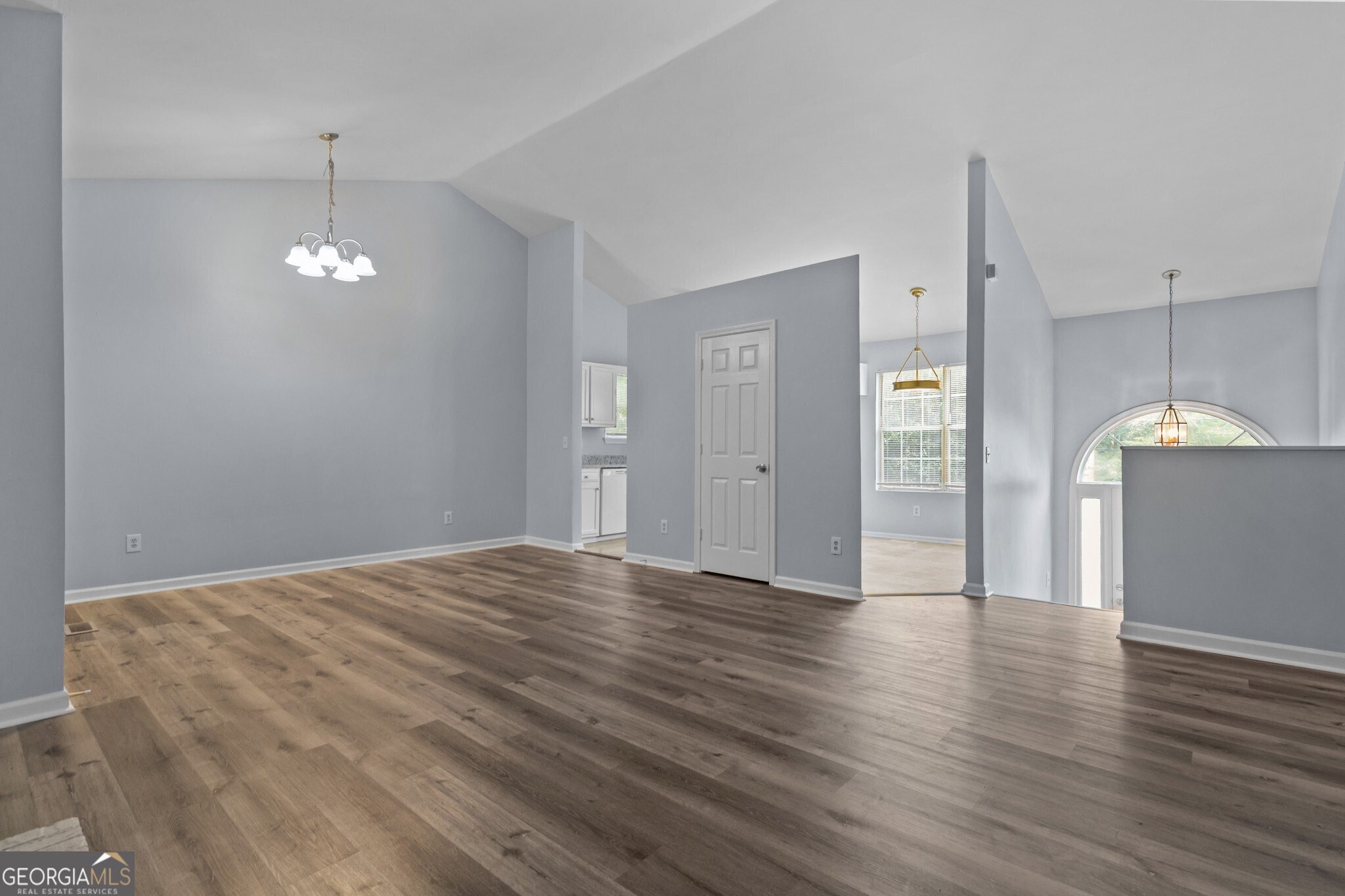 2262 Cobb Creek Drive Property Photo 4