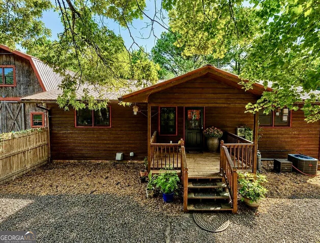 4782 Squirrel Hunting Road Property Photo 1