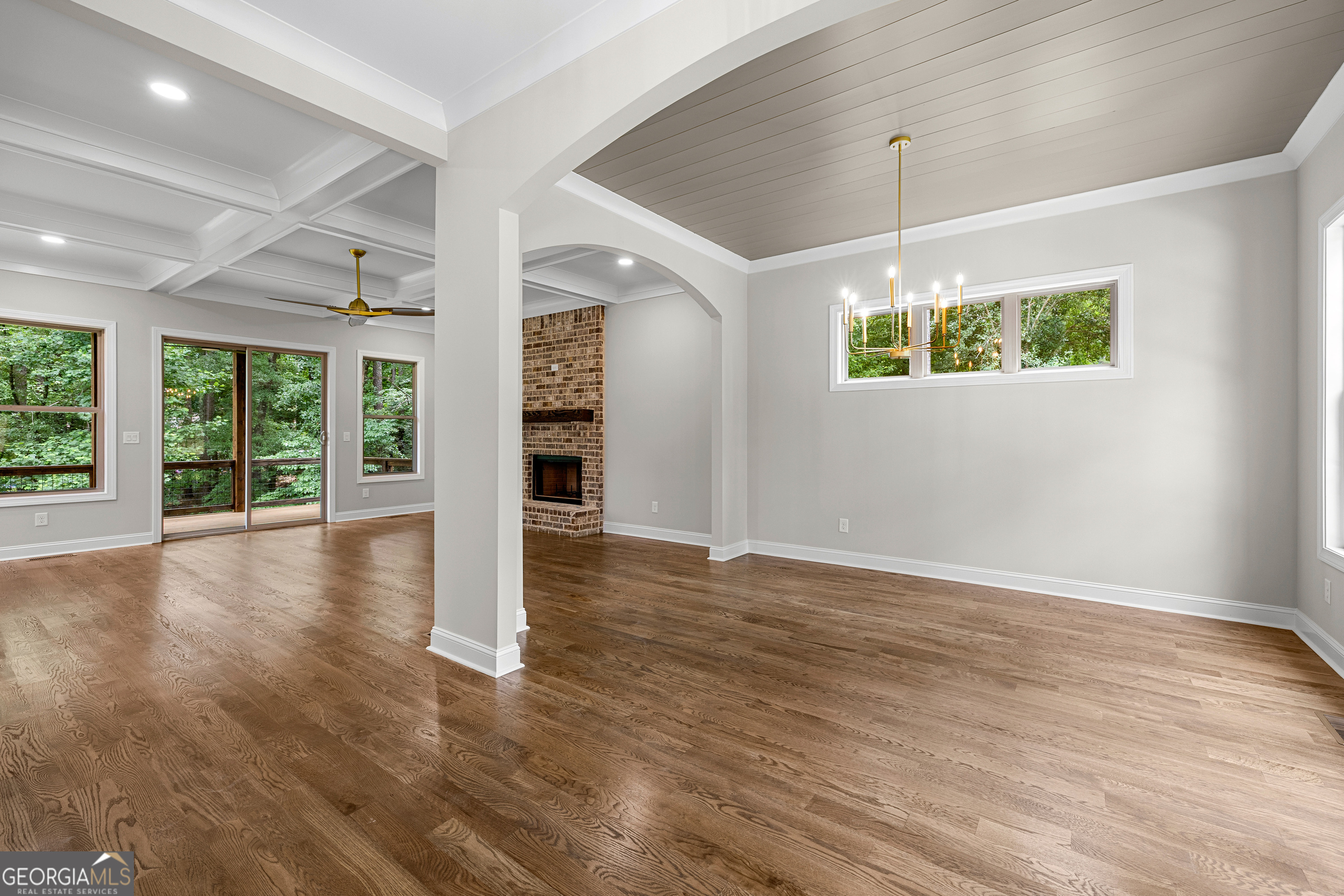 118 Sunny Point Circle Property Photo 6