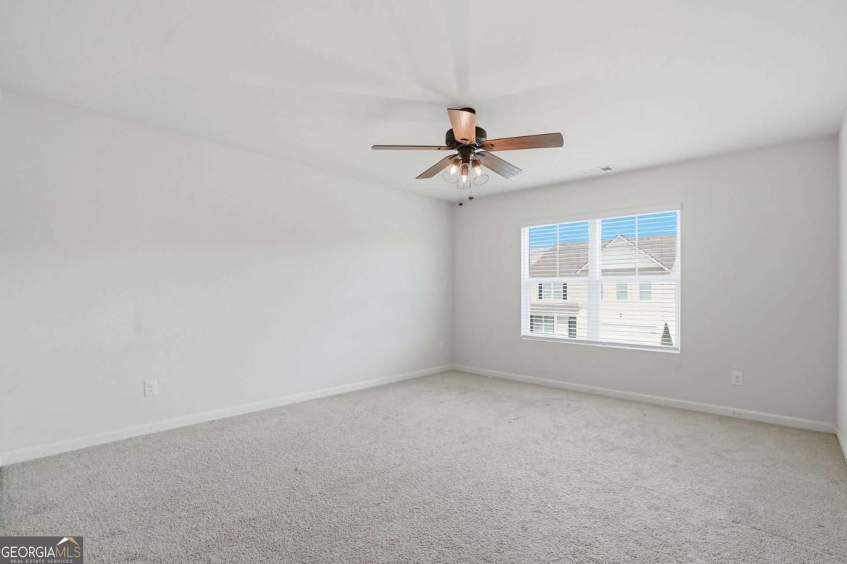 405 Quail Pass Property Photo 13