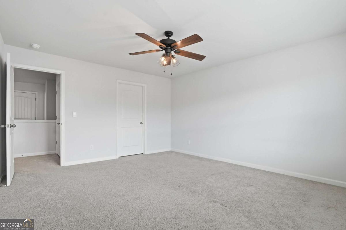 405 Quail Pass Property Photo 14