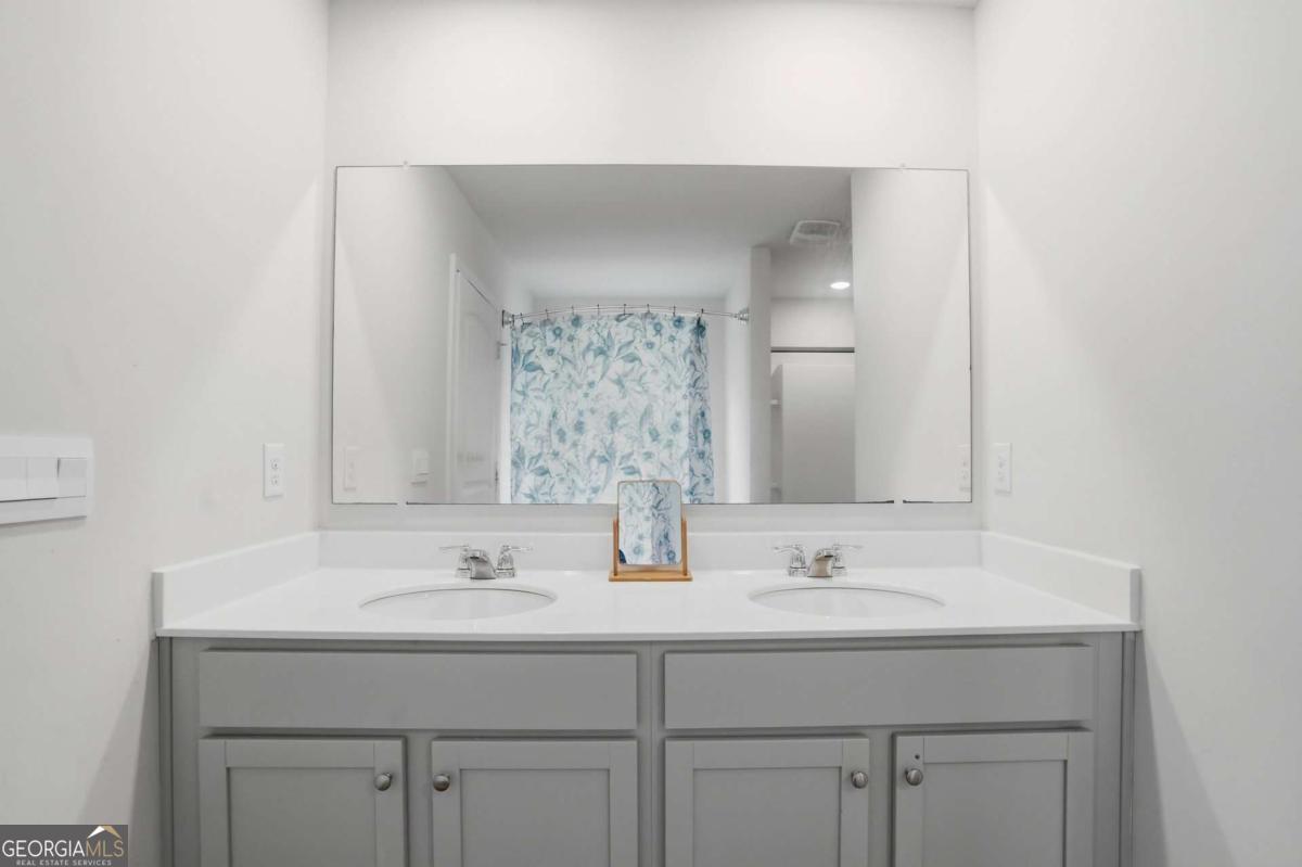 405 Quail Pass Property Photo 26