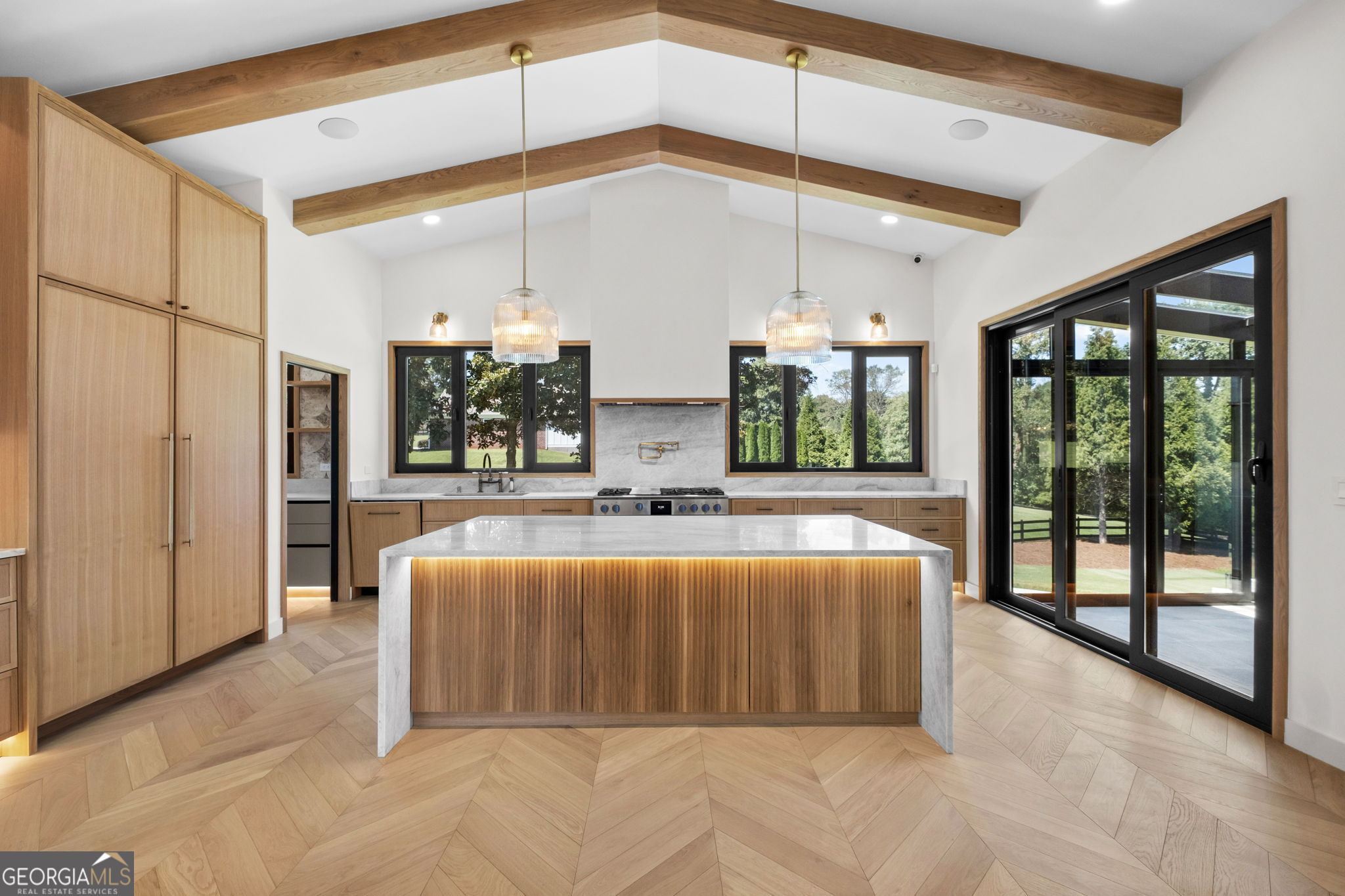 14735 Wood Road Property Photo 15
