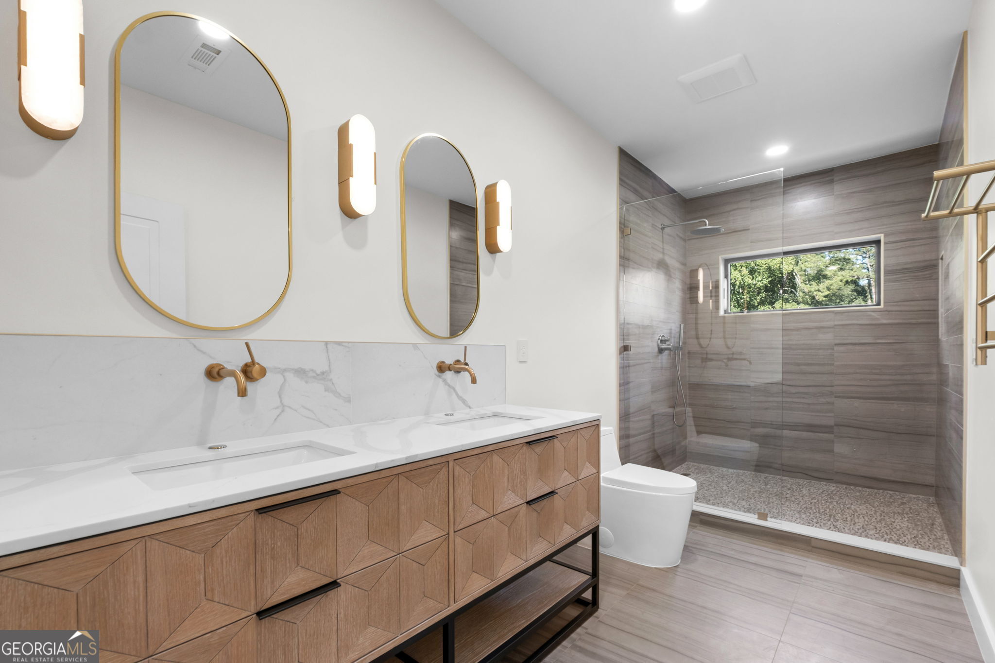 14735 Wood Road Property Photo 46