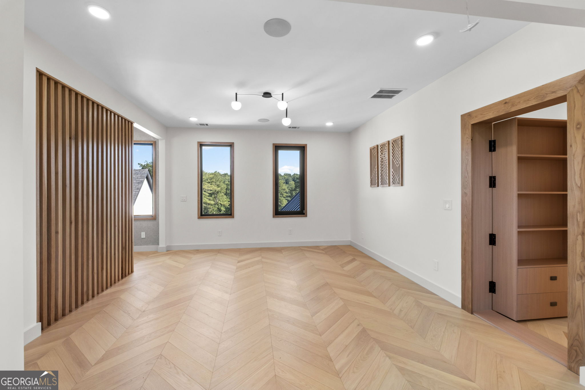 14735 Wood Road Property Photo 49