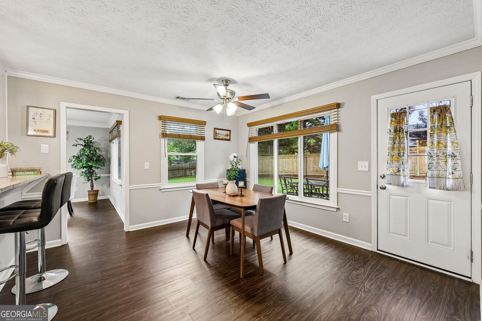 2362 Dover Lane Property Photo 11