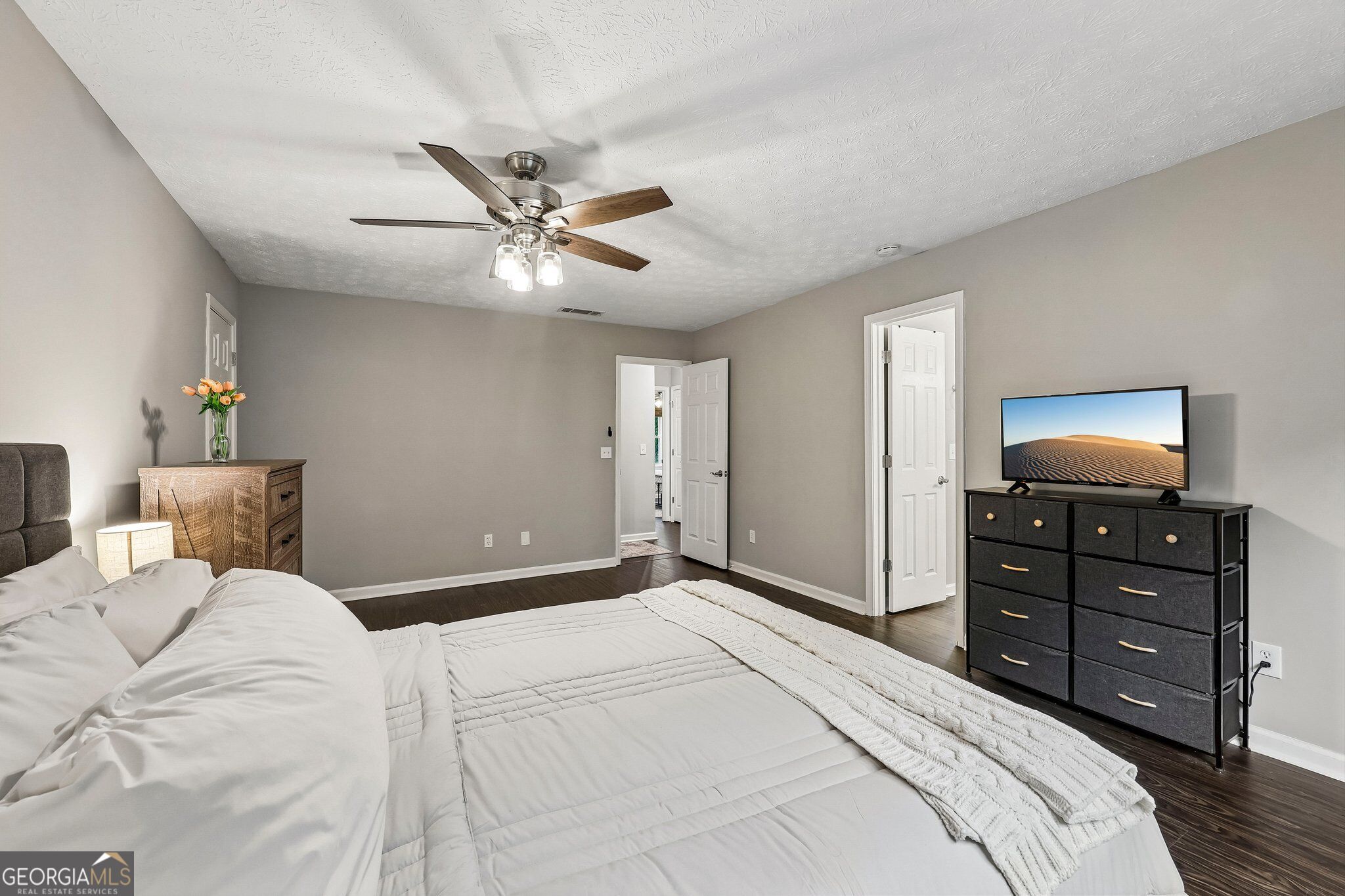 2362 Dover Lane Property Photo 16