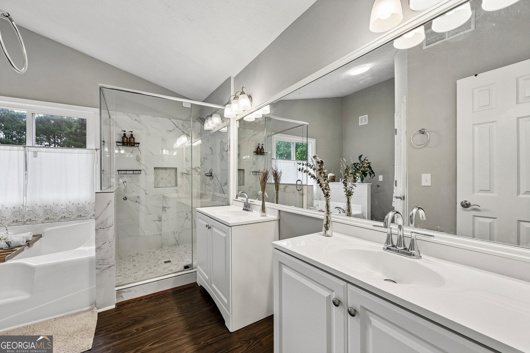 2362 Dover Lane Property Photo 17