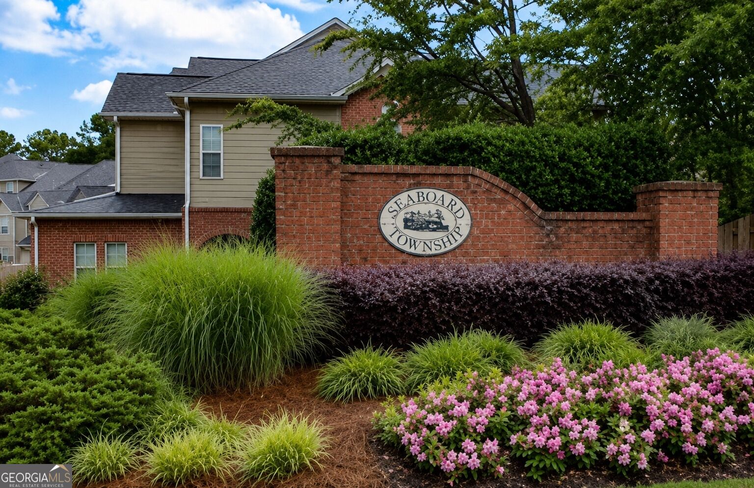 90 Trailview Lane