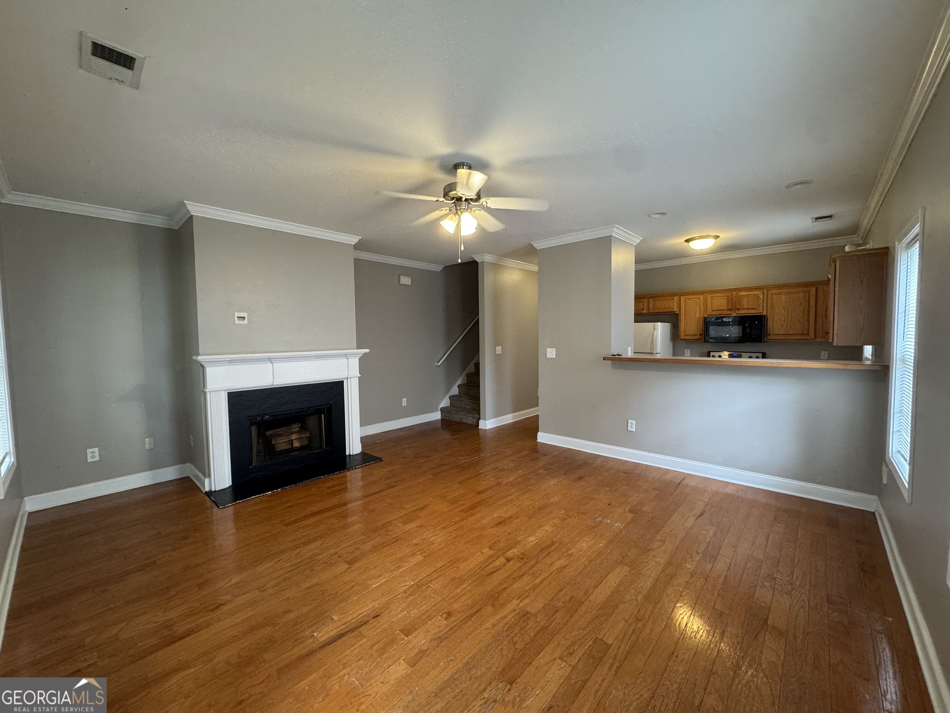 223 Milford Drive Property Photo 3