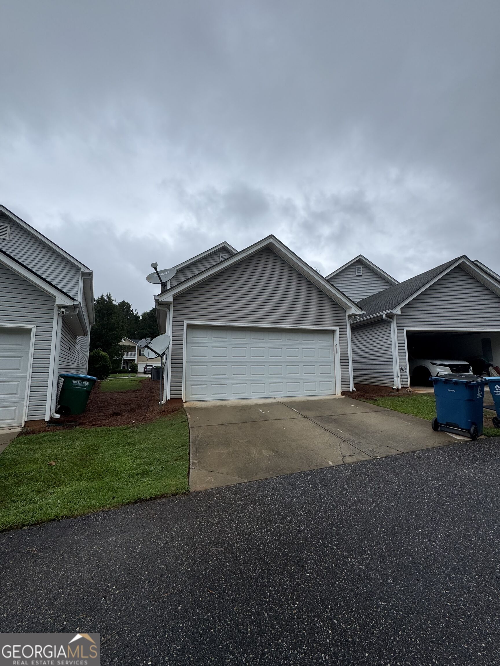 223 Milford Drive Property Photo 7