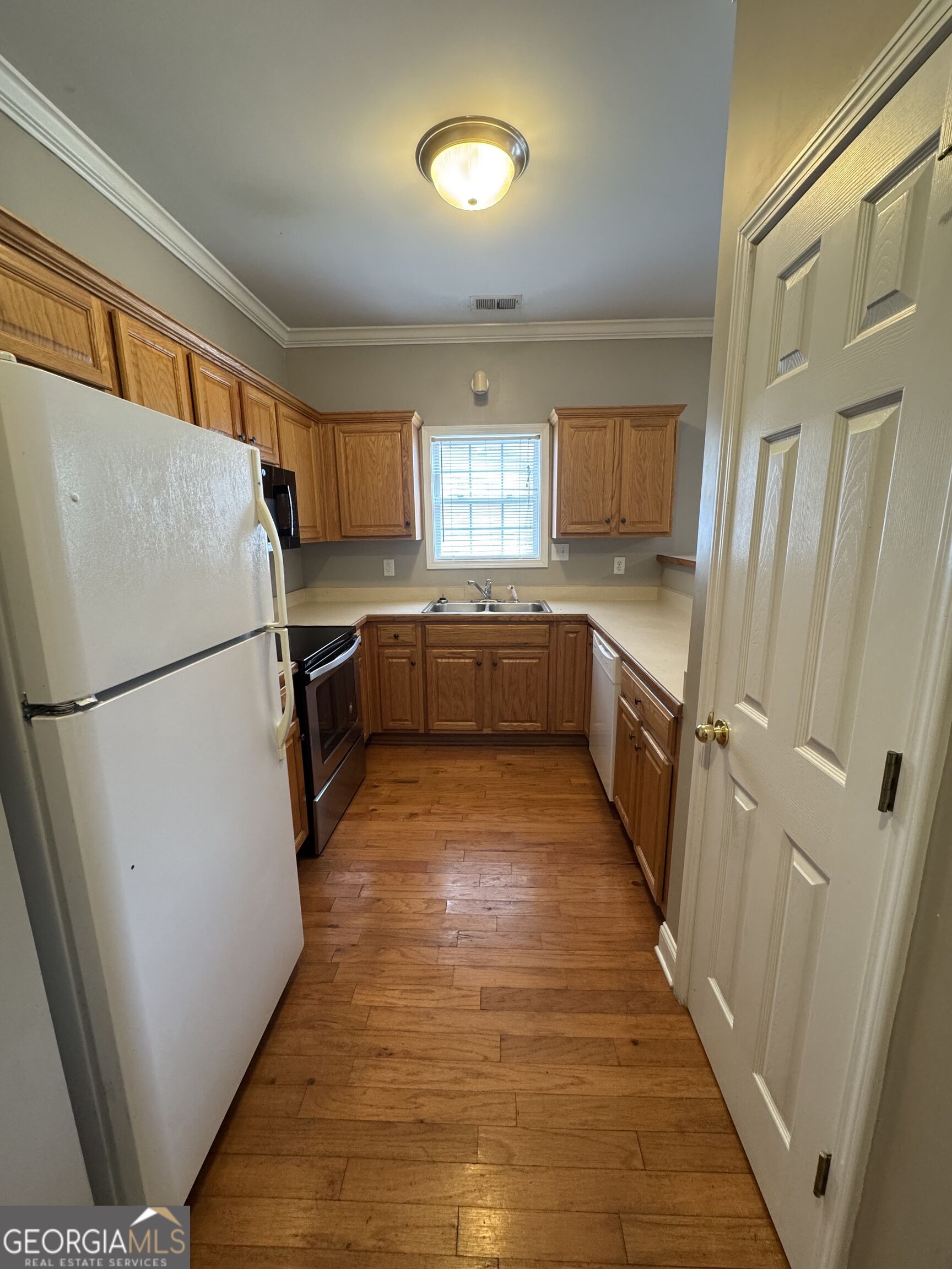 223 Milford Drive Property Photo 8