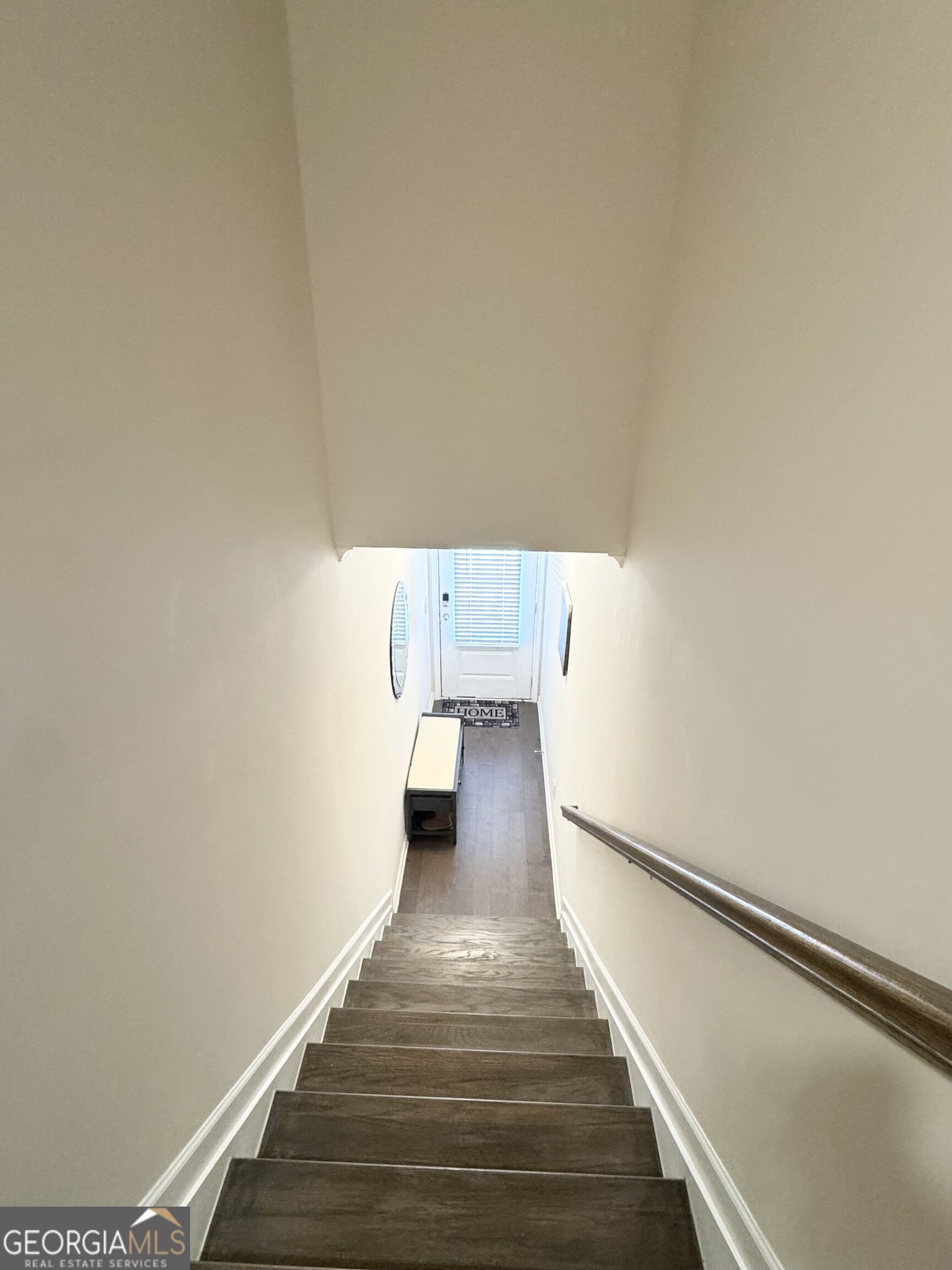 3025 Westpoint Circle Property Photo 4