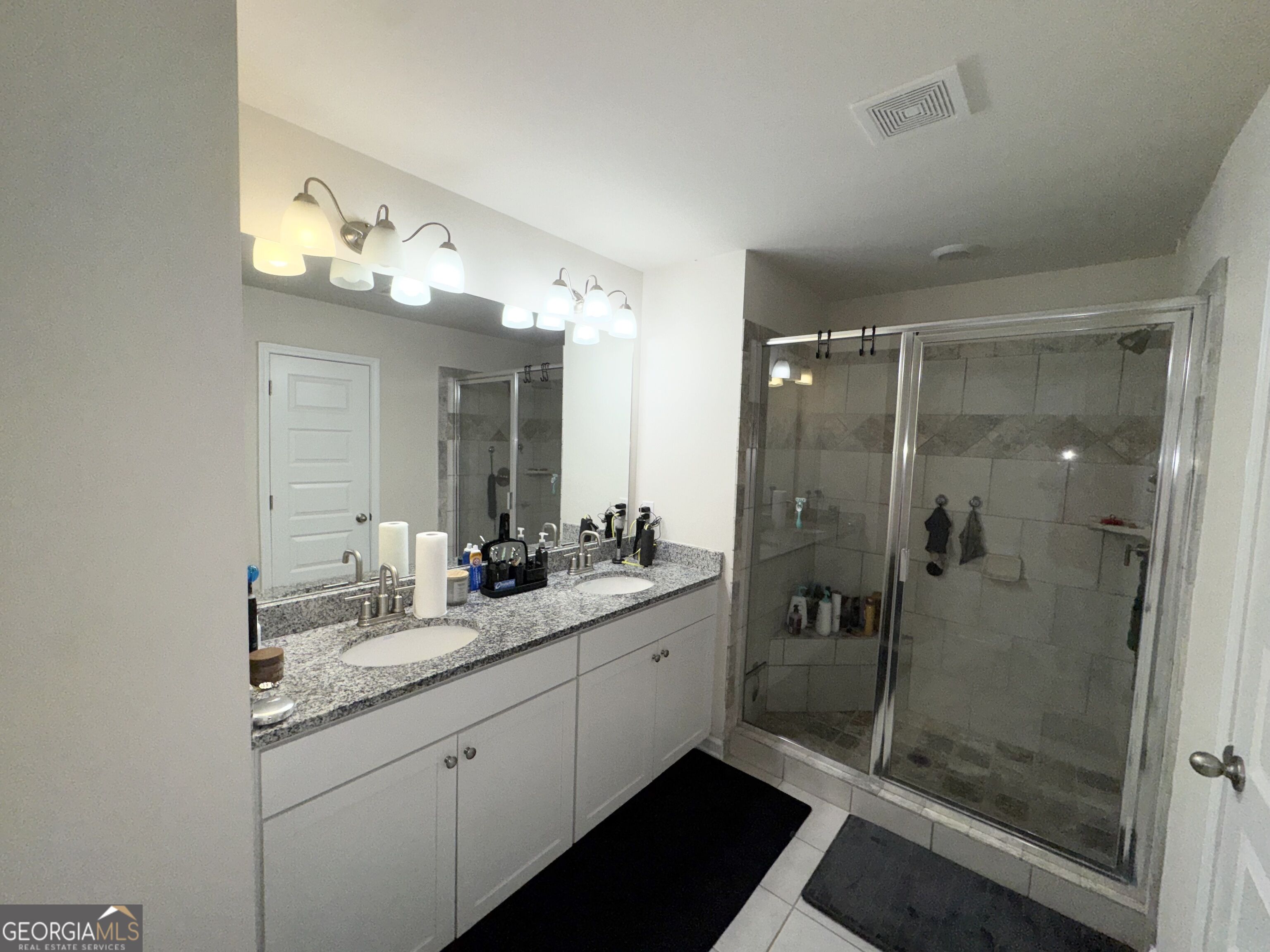 3025 Westpoint Circle Property Photo 22