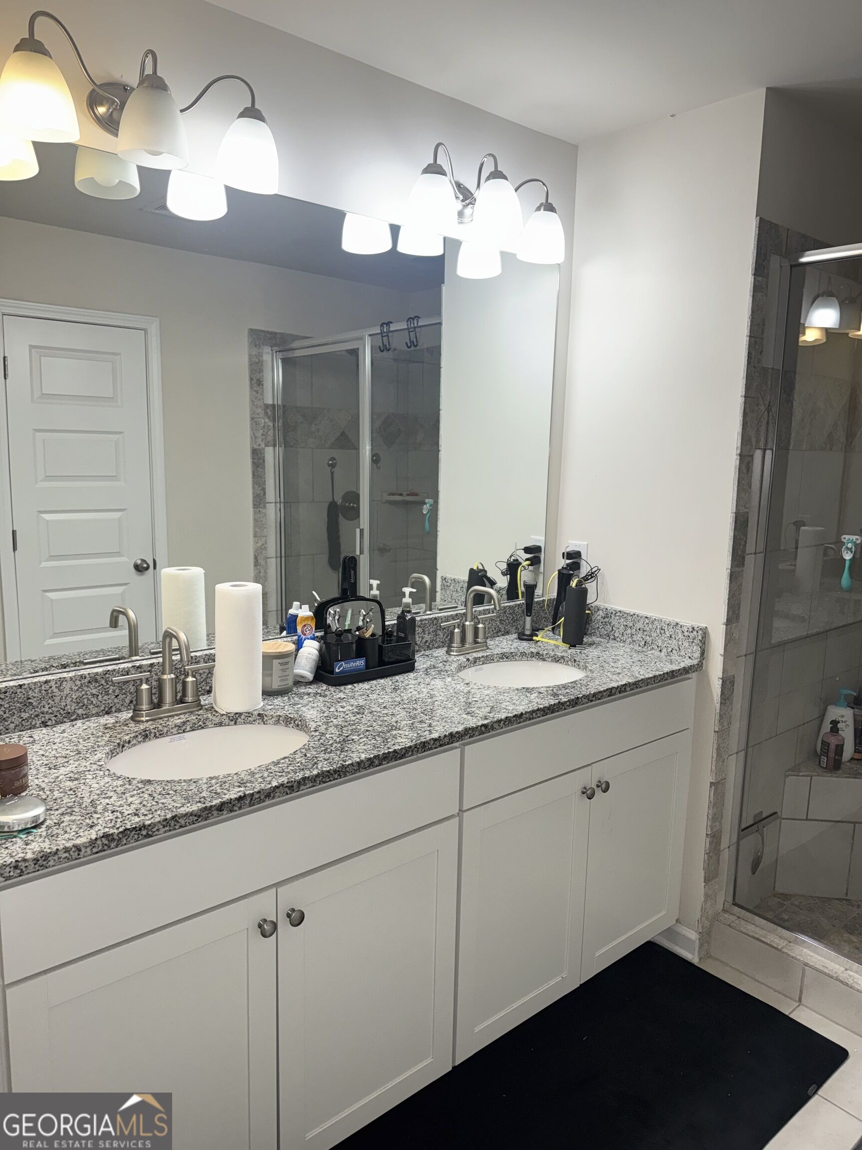 3025 Westpoint Circle Property Photo 23