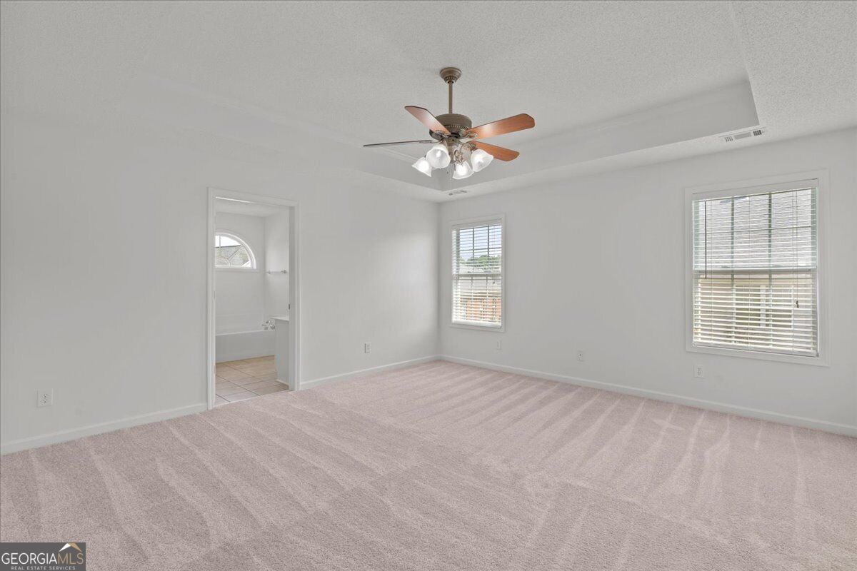 293 Prominent Loop Property Photo 37